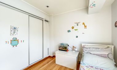 Casa en Venta en City Bell – Parque y Pileta