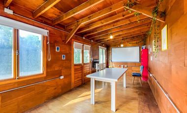 Casa en Venta en City Bell – Parque y Pileta