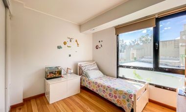 Casa en Venta en City Bell – Parque y Pileta