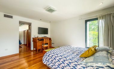 Casa en Venta en City Bell – Parque y Pileta