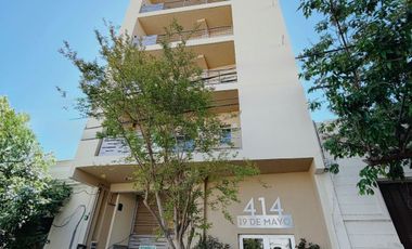 Piso en venta c/ cochera en Centro