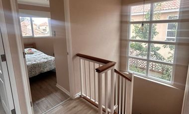 ACOGEDORA CASA EN CONDOMINIO SERENA ORIENTE,