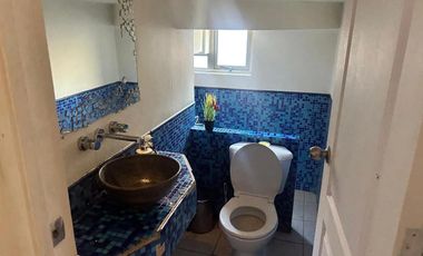 Casa en venta c/ estacionamiento en Laguna de Aculeo