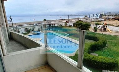 AV COSTANERA  VENTA DEPTO 3D  2B CON VISTA FRONTAL AL MAR