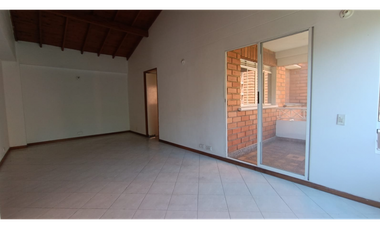 Venta de Apartamento La Almeria