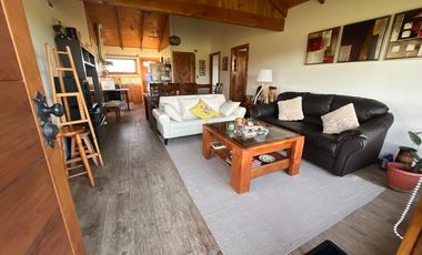 PARCELA CON CASA  PARA VIVIR  3 DORMITORIOS Y 2 BAÑOS