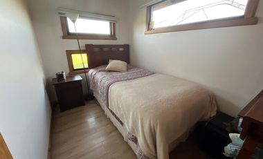 PARCELA CON CASA  PARA VIVIR  3 DORMITORIOS Y 2 BAÑOS
