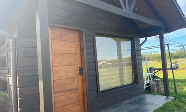 PARCELA CON CASA  PARA VIVIR  3 DORMITORIOS Y 2 BAÑOS