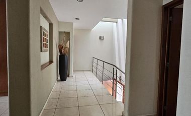 RESIDENCIA EN VENTA EN VALLE DEL CAMPANARIO AL NORTE DE AGUASCALIENTES.