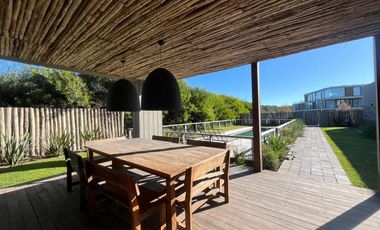 Casa en Venta - Costa Esmeralda Barrio Marítimo I