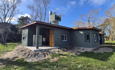 Casa en venta - 2 Dormitorios 2 Baños - Costa del Este