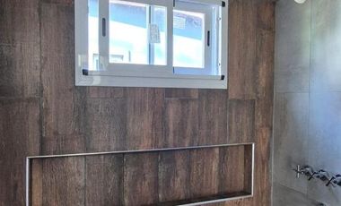 Casa en venta - 2 Dormitorios 2 Baños - Costa del Este