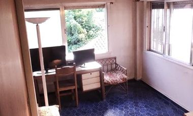 Casa en Venta -  Florida, 4/5 amb, 2 plantas, c/jardín y parrilla.