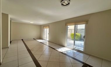 Juriquilla Santa Fe | Frente a Área Verde | Amplia Terraza | 3 Rec | Sala de TV