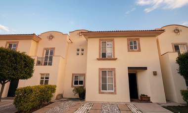 Juriquilla Santa Fe | Frente a Área Verde | Amplia Terraza | 3 Rec | Sala de TV