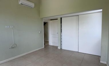 Casa en alquiler Barrio Privado La Bastilla