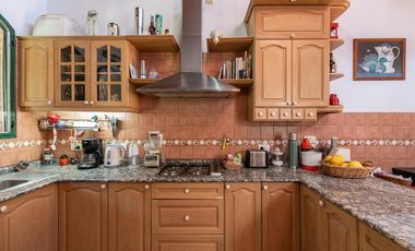 Casa en  venta de 5 Ambientes en Villa Adelina