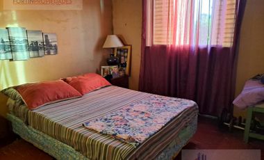 AV. Montevideo n° 88 entre calles 32 y 33 Berisso