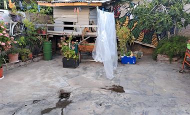 AV. Montevideo n° 88 entre calles 32 y 33 Berisso