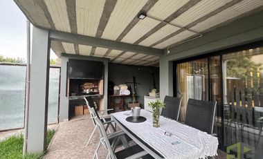 Casa en Venta. Excelente Estado!