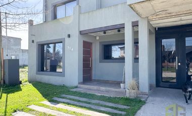Casa en Venta. Excelente Estado!