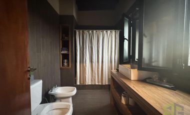 Casa en Venta. Excelente Estado!