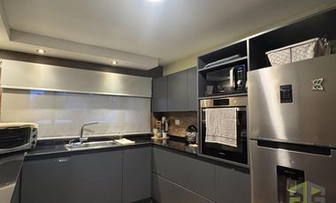 Casa en Venta. Excelente Estado!