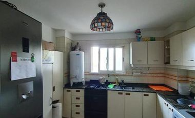 Departamento 3 ambientes en venta en Lomas de Zamora Oeste