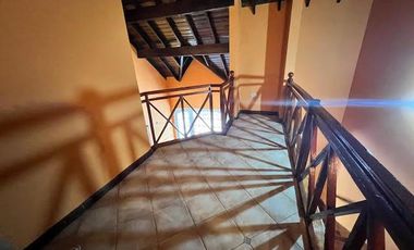 CASA ALQUILER CASTELAR