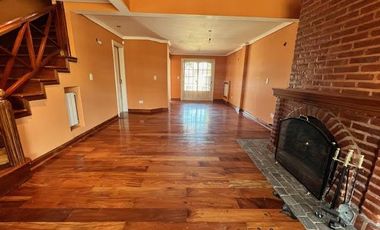 CASA ALQUILER CASTELAR