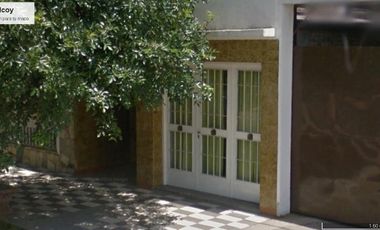 Casa en venta - 2 Dormitorios 1 Baño - Cochera - 528Mts2 - Chivilcoy
