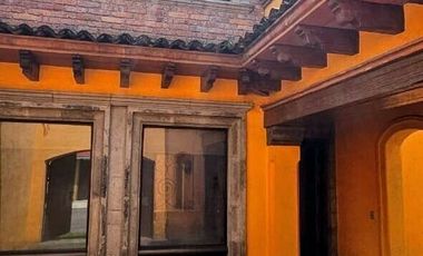 Venta de Casa en el Club de Golf San Carlos, Edo. de México.