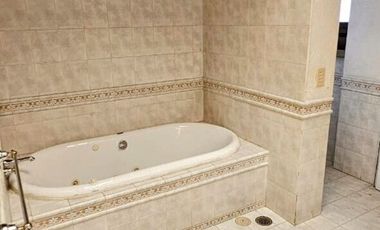 Venta de Casa en el Club de Golf San Carlos, Edo. de México.