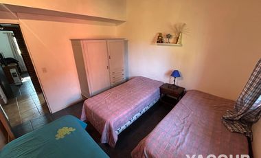 Casa en venta - 3 Dormitorios 2 Baños - Cochera - 300Mts2 - Santa Clara del Mar