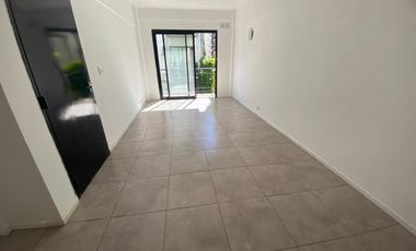 Departamento en Quilmes dos ambientes en venta con cochera