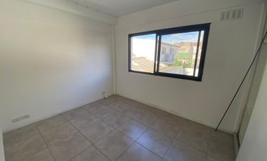 Departamento en Quilmes dos ambientes en venta con cochera