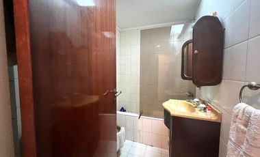 Casa en venta - 6 Dormitorios 6 Baños - Barracas