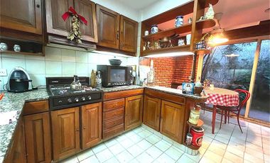 Casa en venta - 6 Dormitorios 6 Baños - Barracas