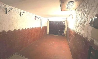 Casa en venta - 6 Dormitorios 6 Baños - Barracas