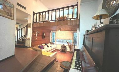 Casa en venta - 6 Dormitorios 6 Baños - Barracas