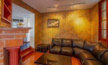 VENTA CASA 9 AMBIENTES - PILETA - LOTE PROPIO - BANFIELD