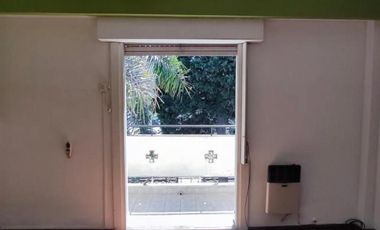 Departamento 2 ambientes  reciclado en Florida