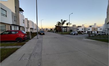 Se renta casa en el fraccionamiento La Reserva, Pachuca de Soto, Hgo.