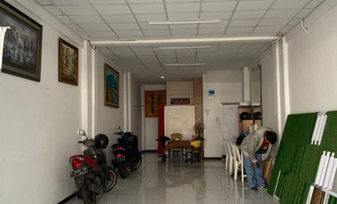 Ruko 4 Lantai Manyar Kertoarjo