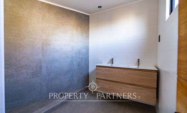 Arriendo con compromiso de compra - Espectacular casa nueva en el Rosario de Peñuelas