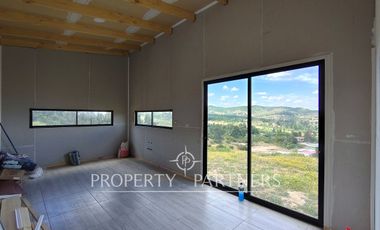 Casa Nueva en Loteo Los Olivos