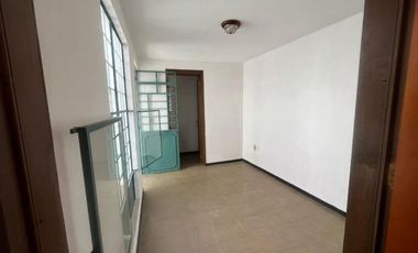 Local y consultorios en Renta en el Centro de Querétaro