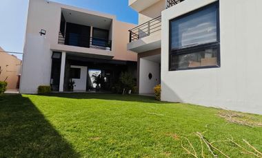 RESIDENCIA EN VENTA EN LAS VILLAS EN TORREON, COAHUILA