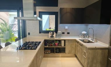 RESIDENCIA EN VENTA EN LAS VILLAS EN TORREON, COAHUILA