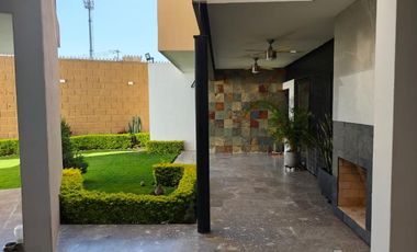 RESIDENCIA EN VENTA EN LAS VILLAS EN TORREON, COAHUILA
